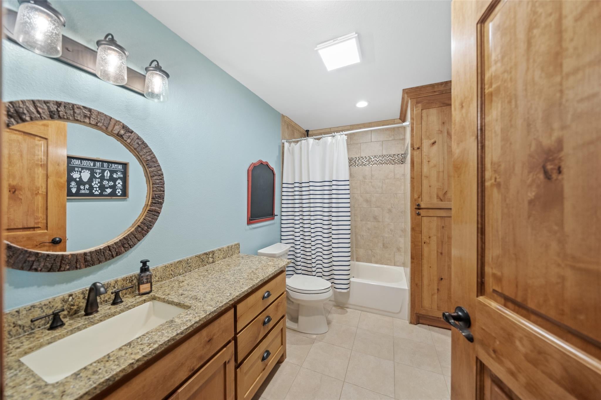 Centerville, Texas, 75833, United States, 6 Bedrooms Bedrooms, ,3 BathroomsBathrooms,Residential,Active,1862877