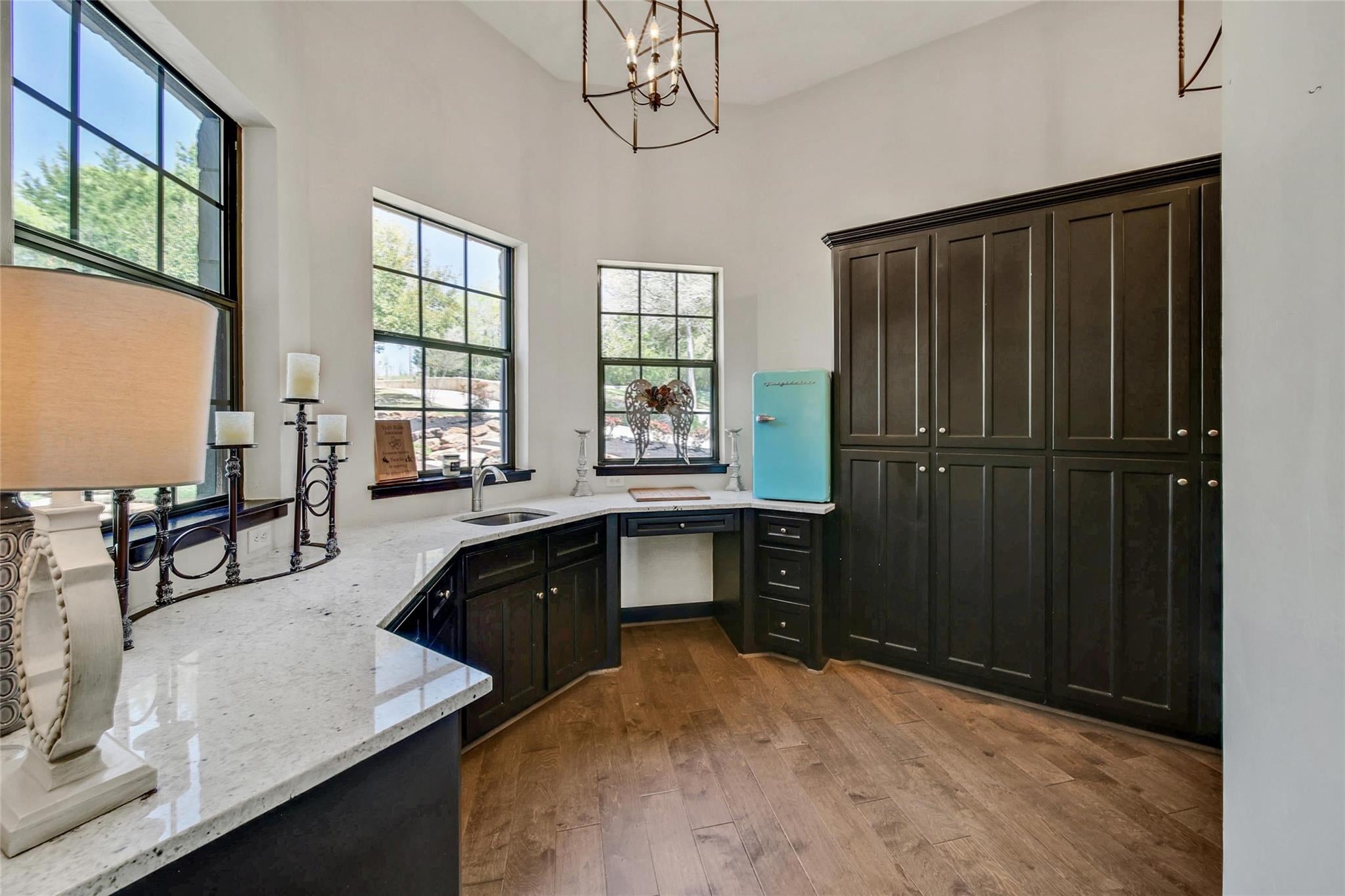 Montgomery, Texas, 77316, United States, 6 Bedrooms Bedrooms, ,6 BathroomsBathrooms,Residential,Active,1907981