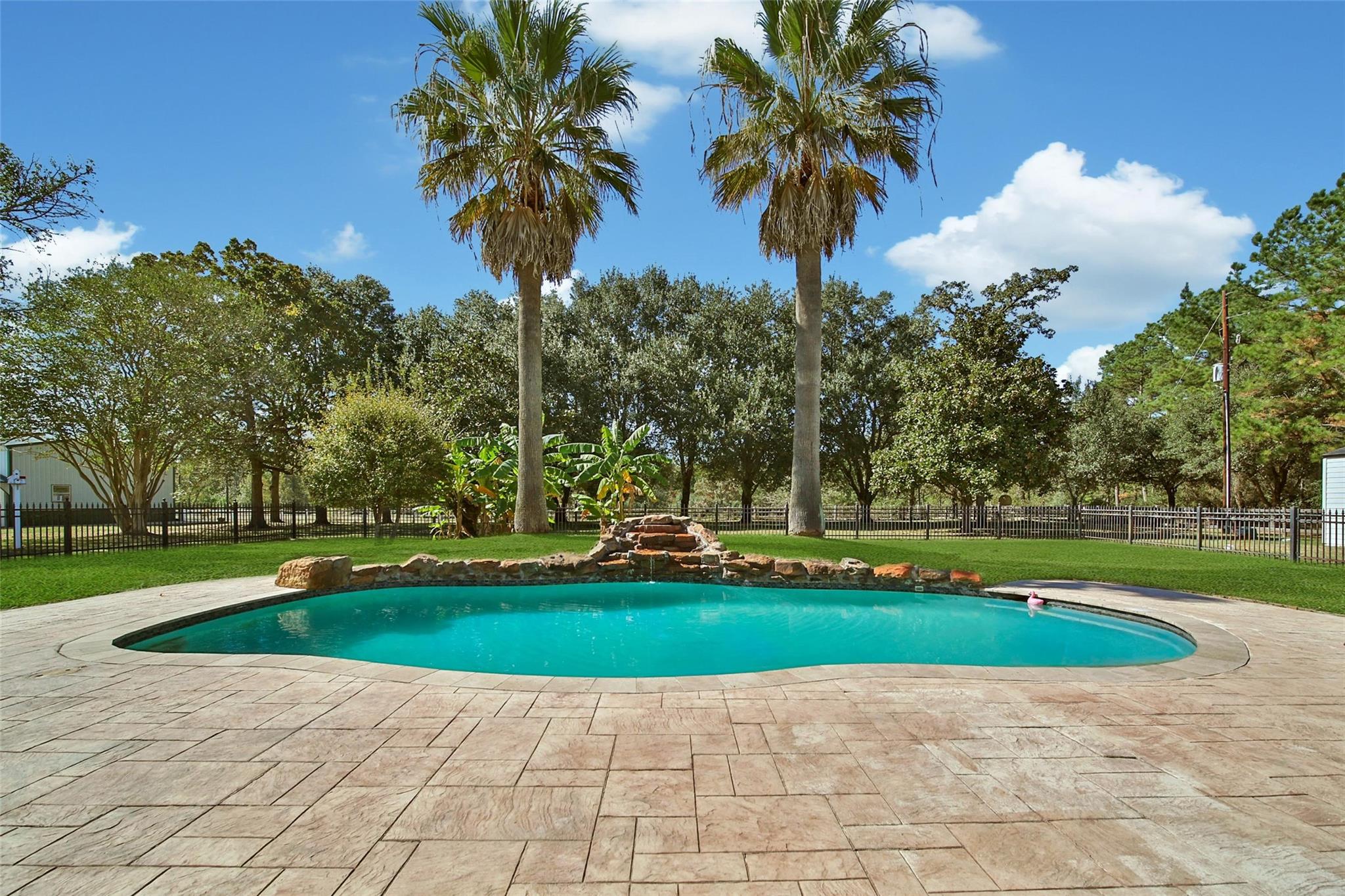 Magnolia, Texas, 77355, United States, 5 Bedrooms Bedrooms, ,3 BathroomsBathrooms,Residential,Active,2000195