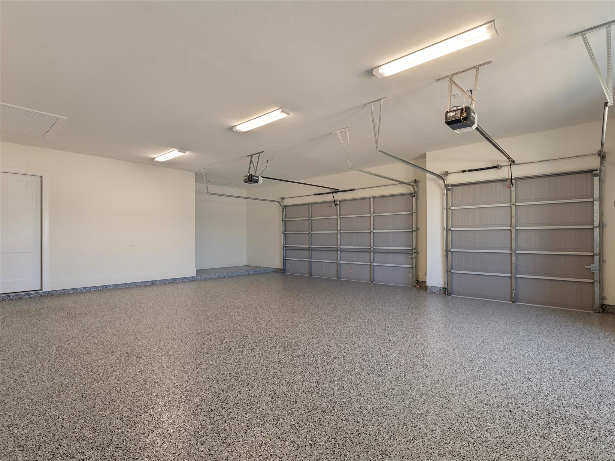 Smithville, Texas, 78957, United States, 4 Bedrooms Bedrooms, ,5 BathroomsBathrooms,Residential,Active,2006872