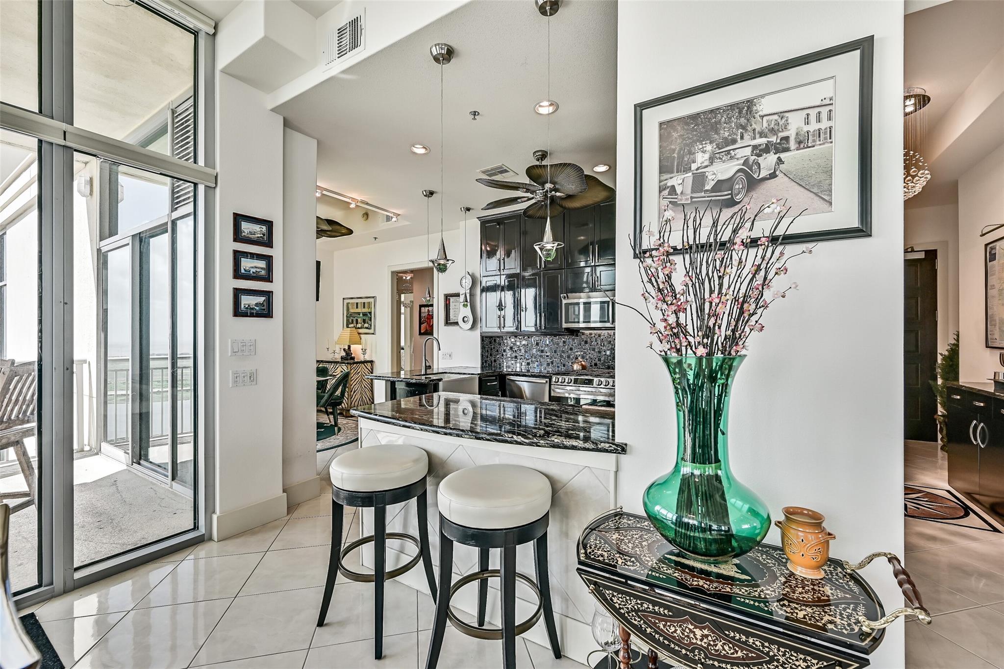 Galveston, Texas, 77550, United States, ,4 BathroomsBathrooms,Residential,Active,1867894