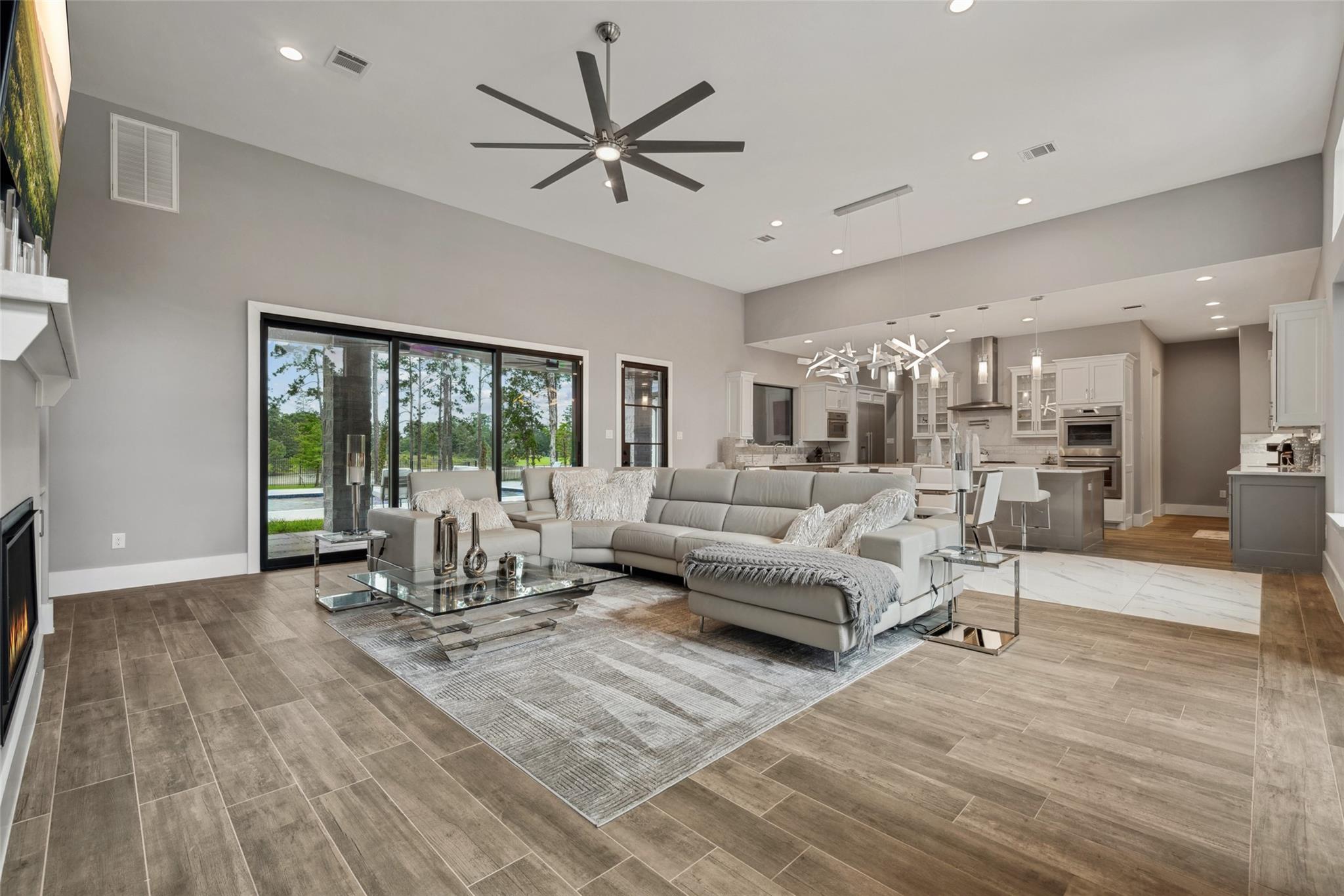 Spring, Texas, 77386, United States, 4 Bedrooms Bedrooms, ,5 BathroomsBathrooms,Residential,Active,1964247