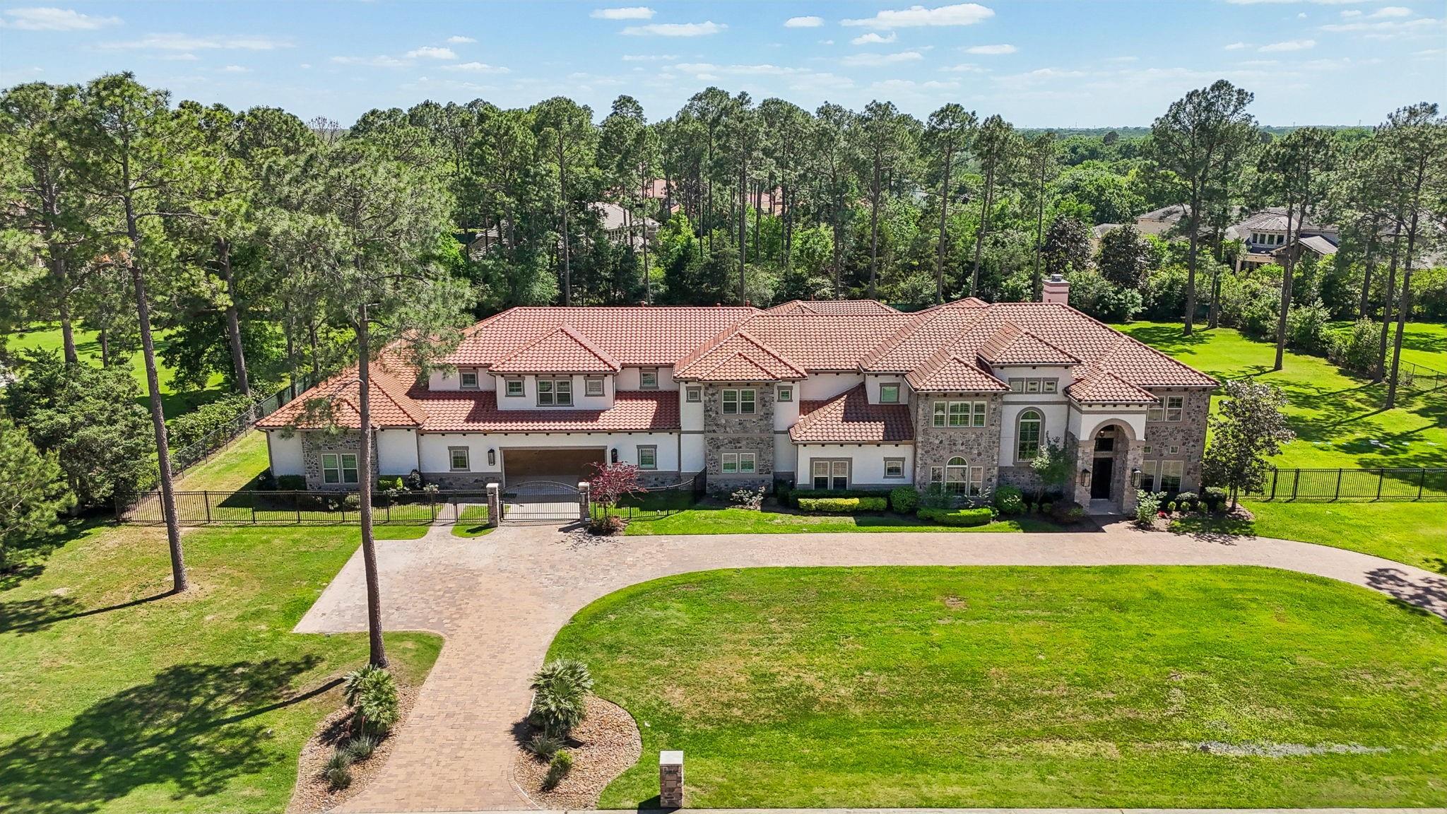 Richmond, Texas, 77406, United States, 11 Bedrooms Bedrooms, ,15 BathroomsBathrooms,Residential,Active,1914837