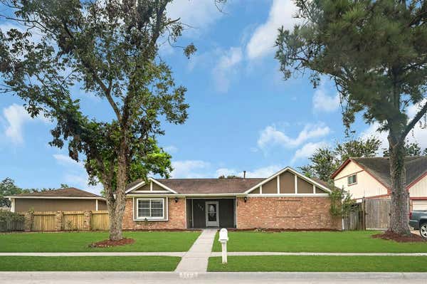 111 WHITE CEDAR ST, HOUSTON, TX 77015 - Image 1