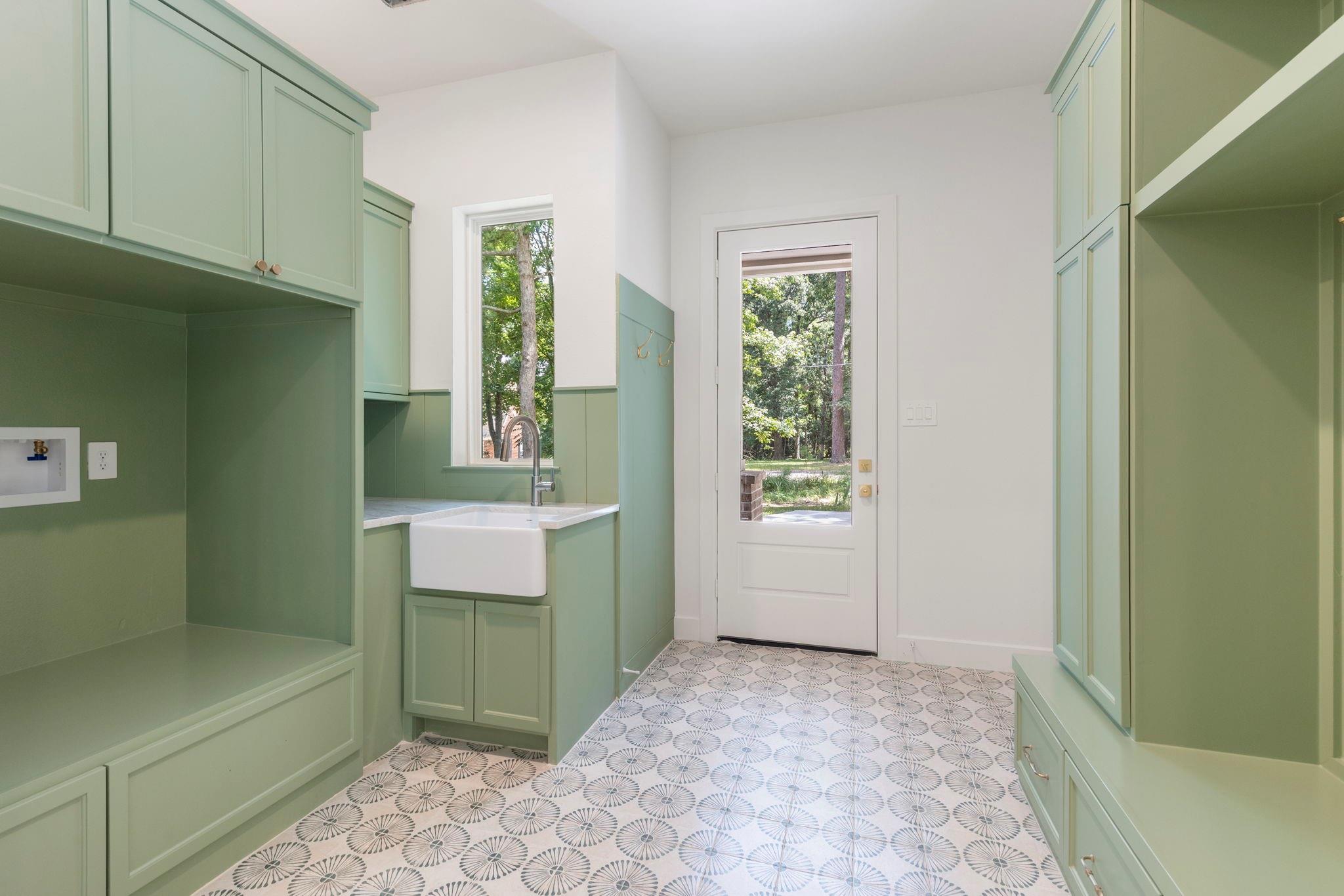Magnolia, Texas, 77354, United States, 4 Bedrooms Bedrooms, ,6 BathroomsBathrooms,Residential,Active,1894587