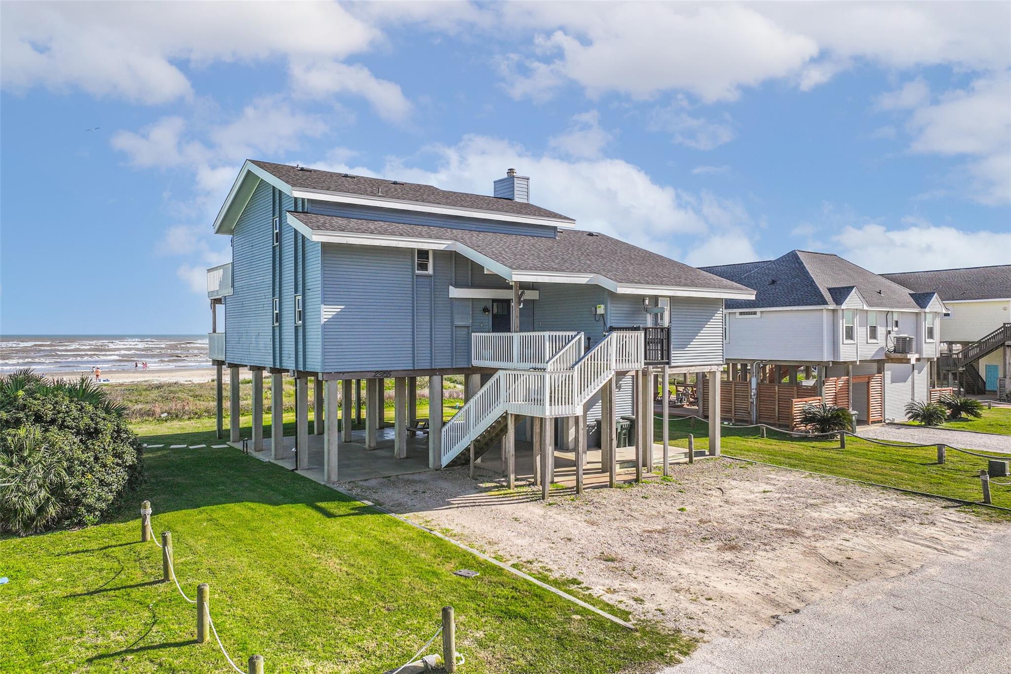 Galveston, Texas, 77554, United States, 4 Bedrooms Bedrooms, ,3 BathroomsBathrooms,Residential,Active,1909088