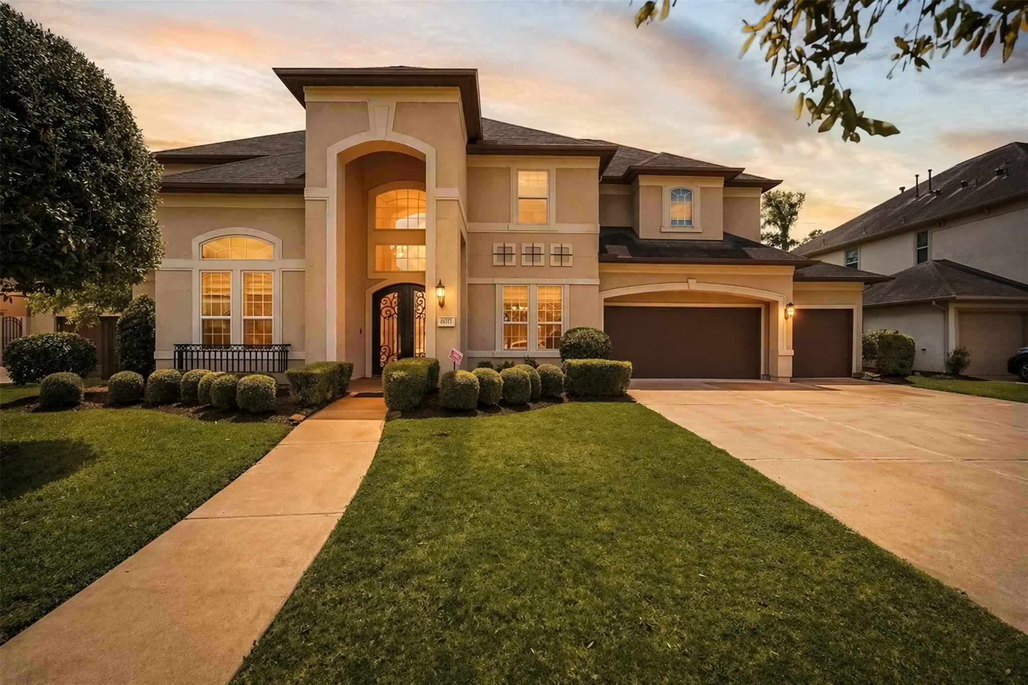Sugar Land, Texas, 77479, United States, 5 Bedrooms Bedrooms, ,5 BathroomsBathrooms,Residential,Active,2040678
