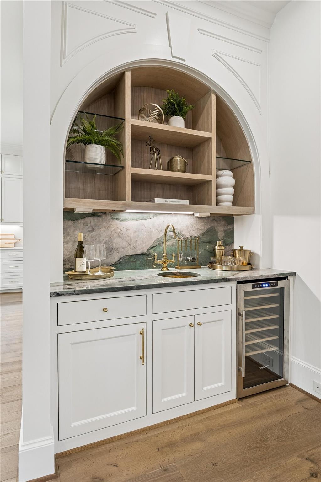 Houston, Texas, 77024, United States, 6 Bedrooms Bedrooms, ,5 BathroomsBathrooms,Residential,Active,1992229