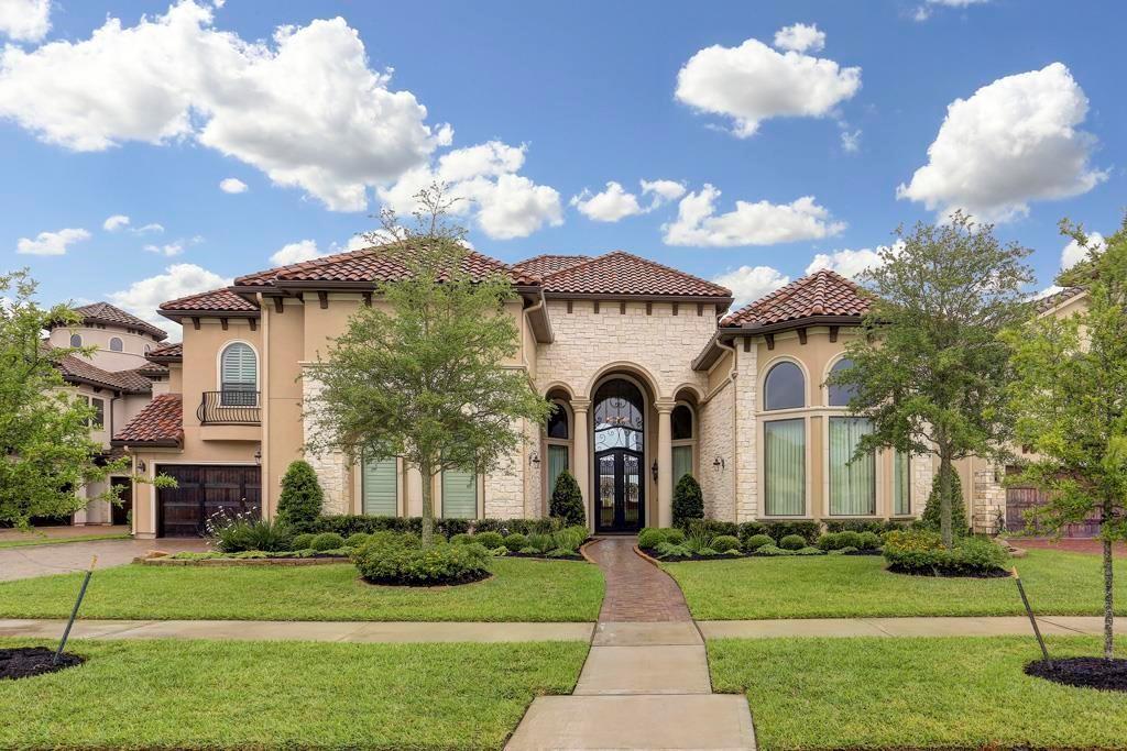 Sugar Land, Texas, 77479, United States, 6 Bedrooms Bedrooms, ,7 BathroomsBathrooms,Residential,Active,1993622