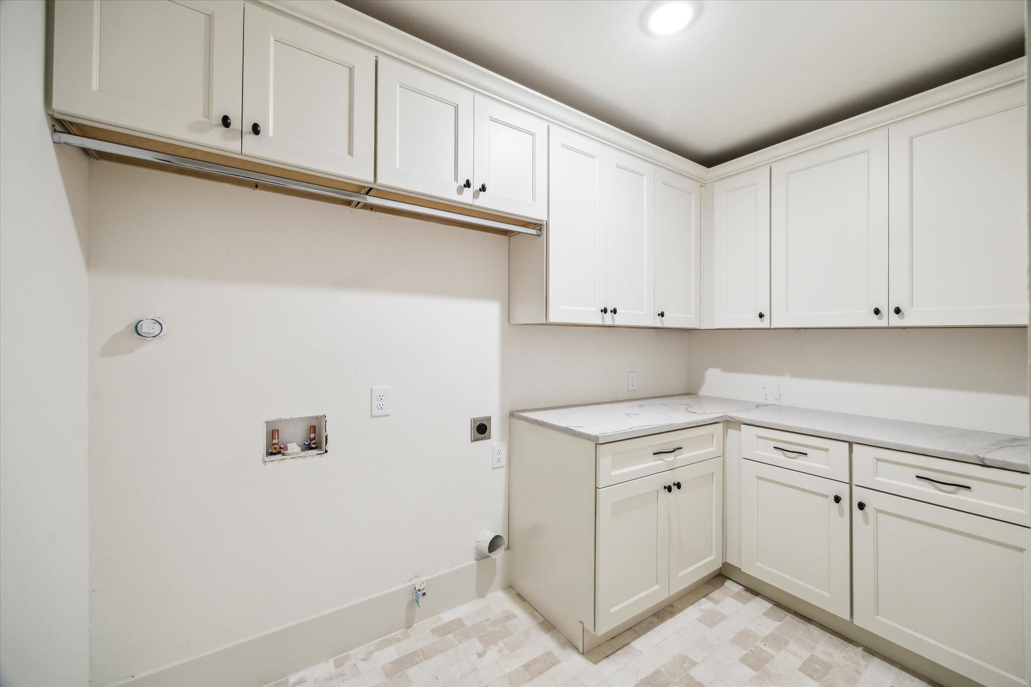 Houston, Texas, 77008, United States, 4 Bedrooms Bedrooms, ,4 BathroomsBathrooms,Residential,Active,2009832