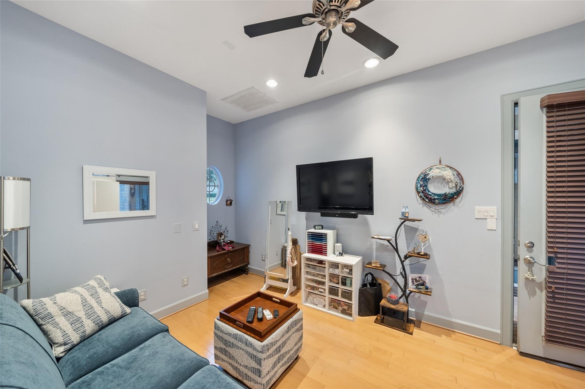 Montgomery, Texas, 77356, United States, 3 Bedrooms Bedrooms, ,4 BathroomsBathrooms,Residential,Active,1992537