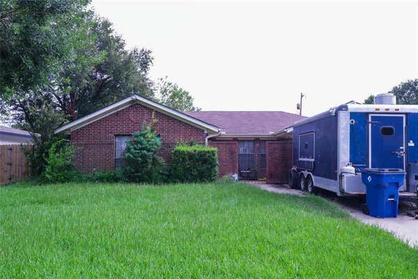 1421 16TH AVE N, TEXAS CITY, TX 77590 - Image 1