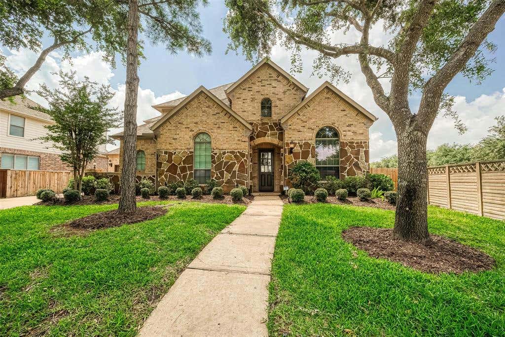 8529 GRACEFUL OAK XING, KATY, TX 77494, photo 1 of 50