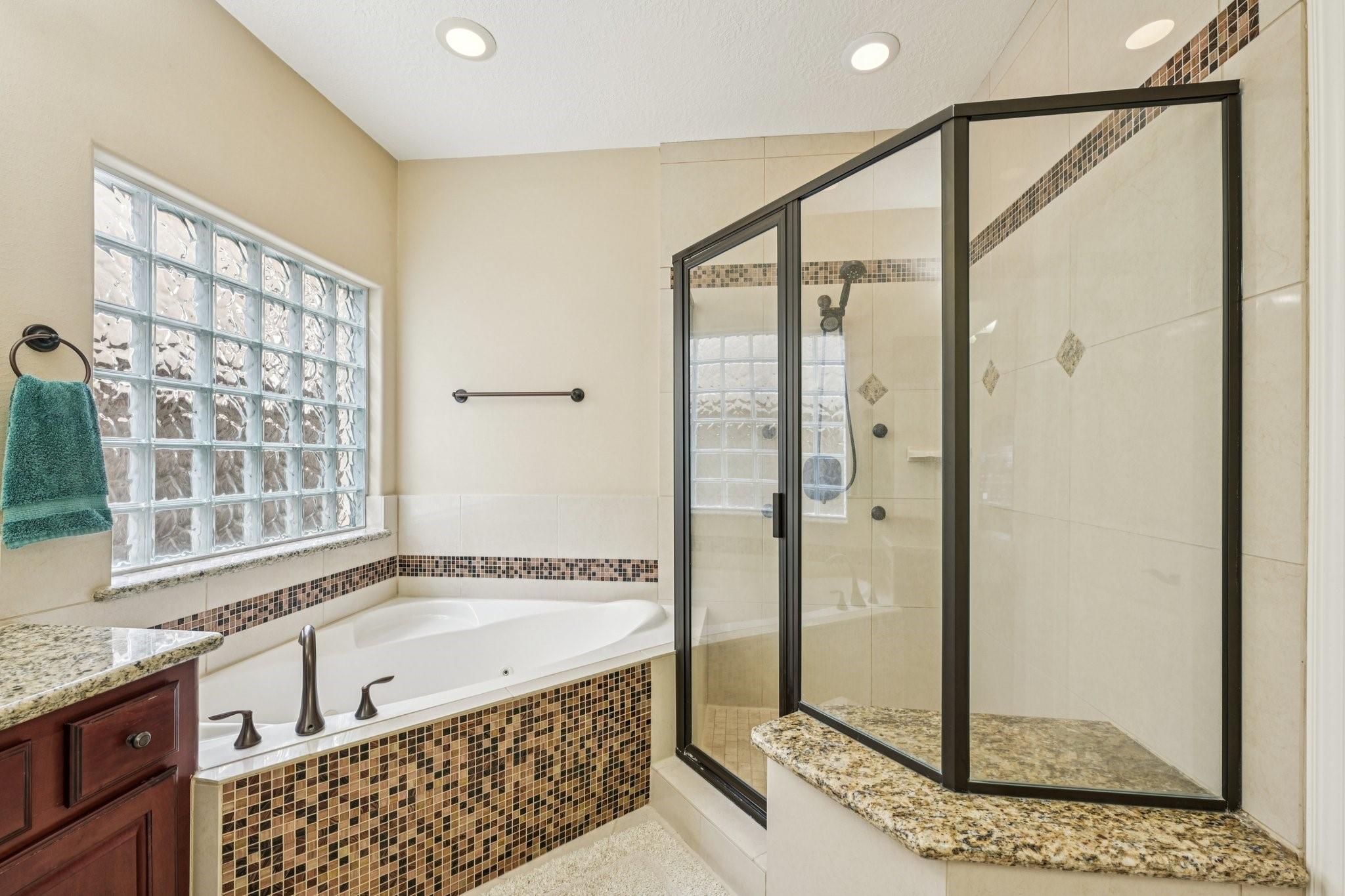 Houston, Texas, 77094, United States, 4 Bedrooms Bedrooms, ,4 BathroomsBathrooms,Residential,Active,1909896