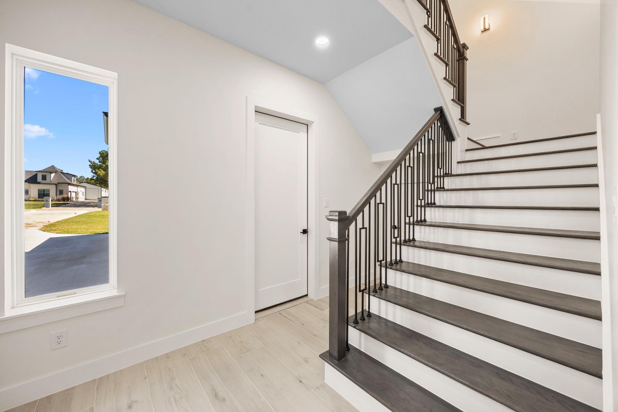 Montgomery, Texas, 77316, United States, 4 Bedrooms Bedrooms, ,4 BathroomsBathrooms,Residential,Active,1962179