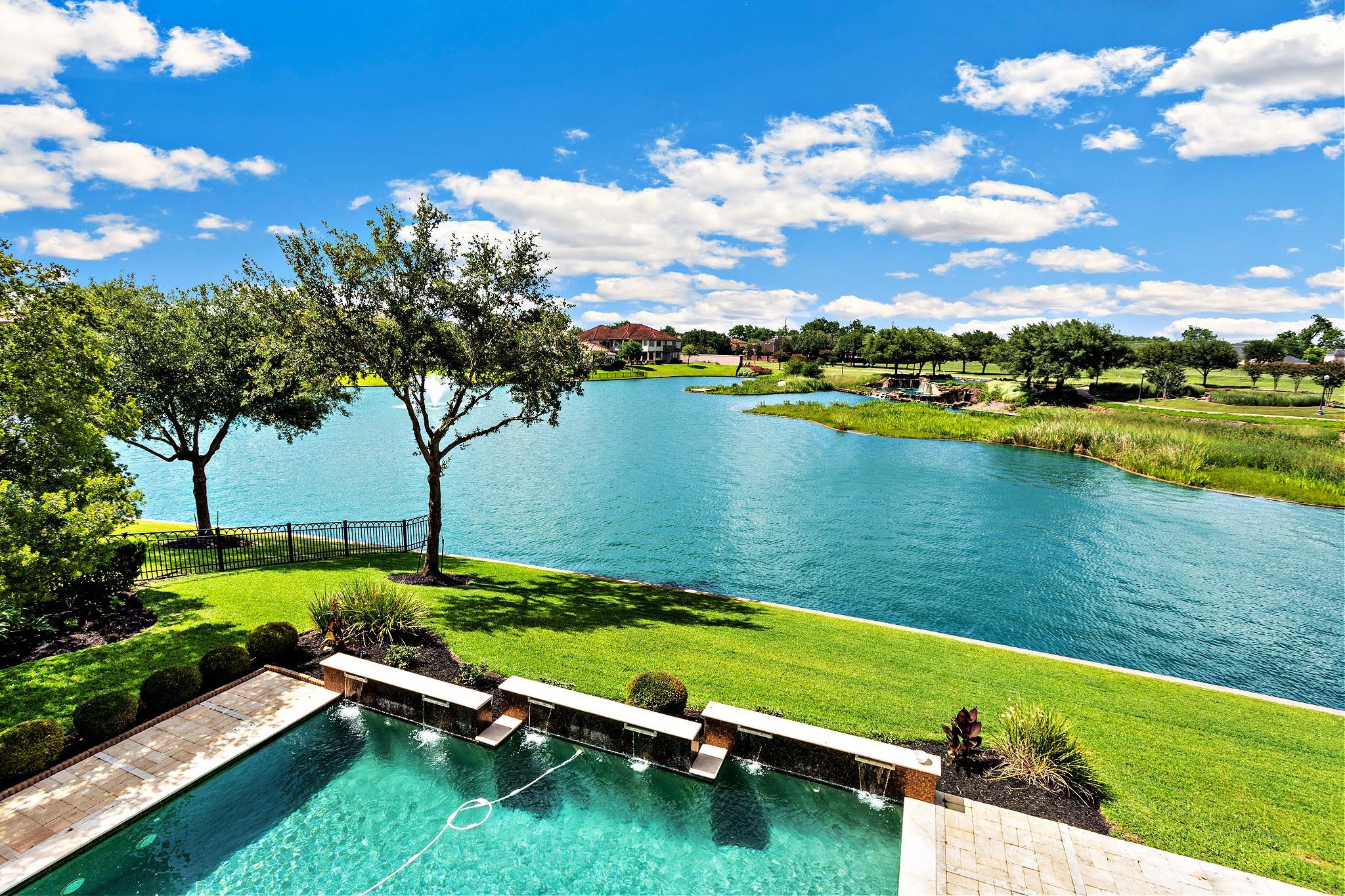 Sugar Land, Texas, 77479, United States, 6 Bedrooms Bedrooms, ,8 BathroomsBathrooms,Residential,Active,1933716