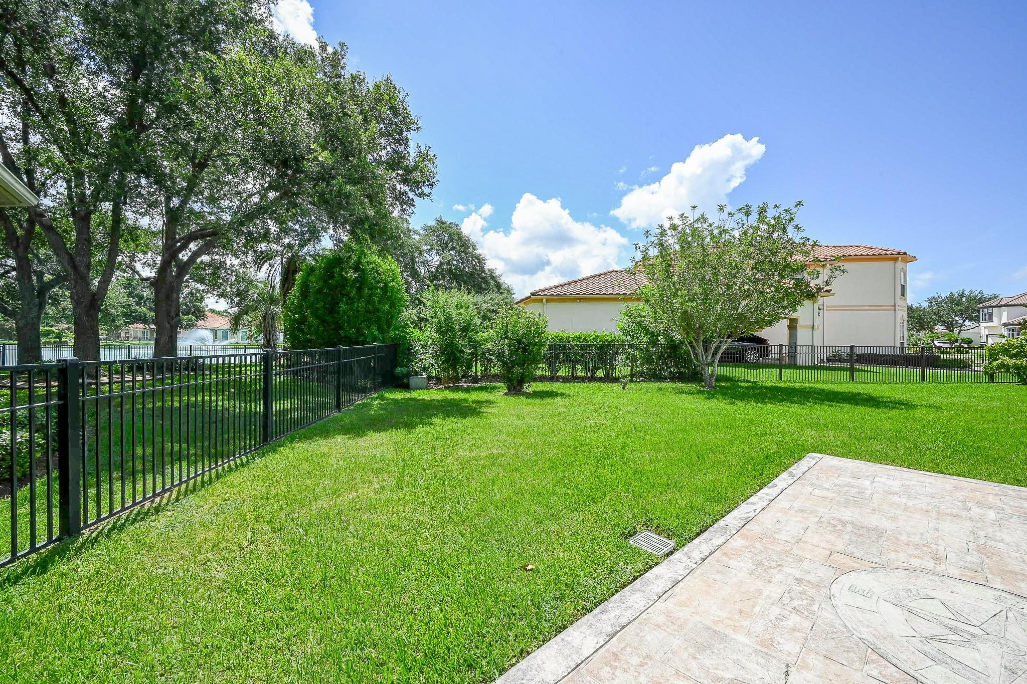 Houston, Texas, 77077, United States, 5 Bedrooms Bedrooms, ,5 BathroomsBathrooms,Residential,Active,1945837