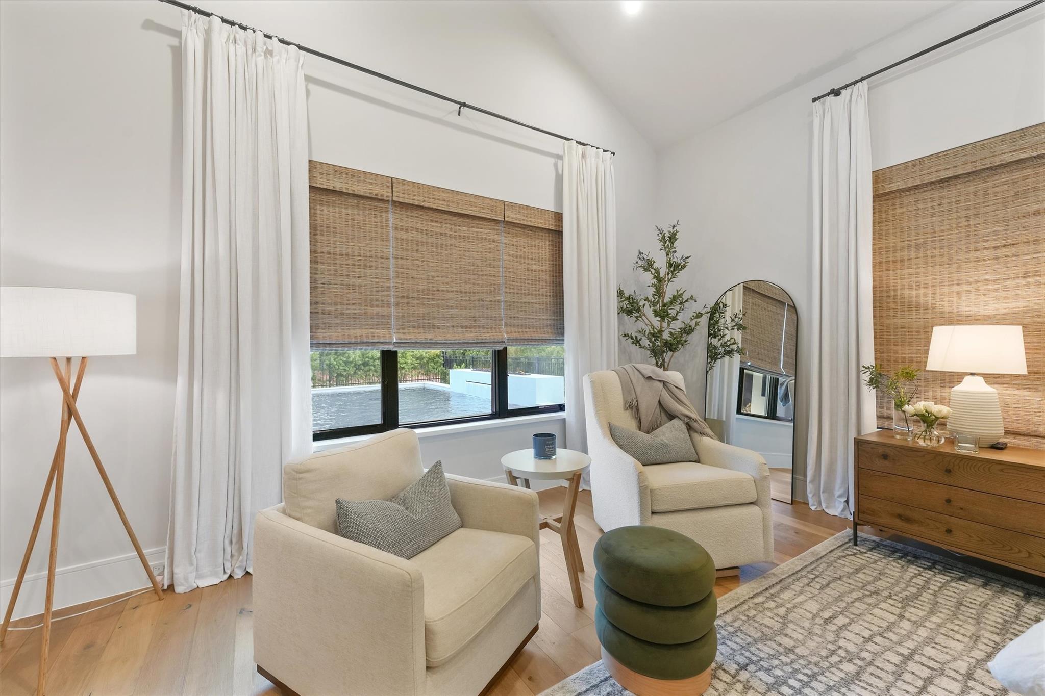 Montgomery, Texas, 77316, United States, 4 Bedrooms Bedrooms, ,6 BathroomsBathrooms,Residential,Active,1972157