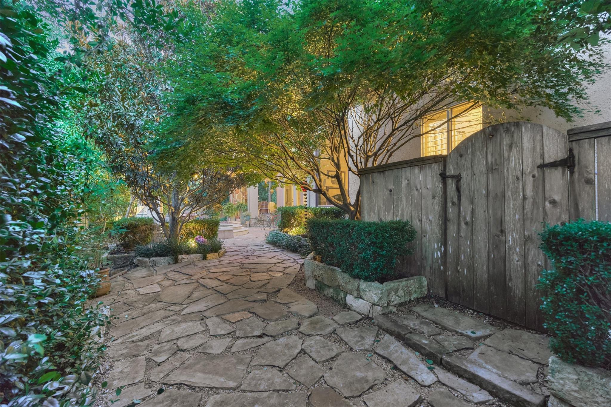 The Woodlands, Texas, 77382, United States, 3 Bedrooms Bedrooms, ,5 BathroomsBathrooms,Residential,Active,1899241