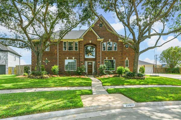 2010 PEBBLE LN, FRIENDSWOOD, TX 77546 - Image 1