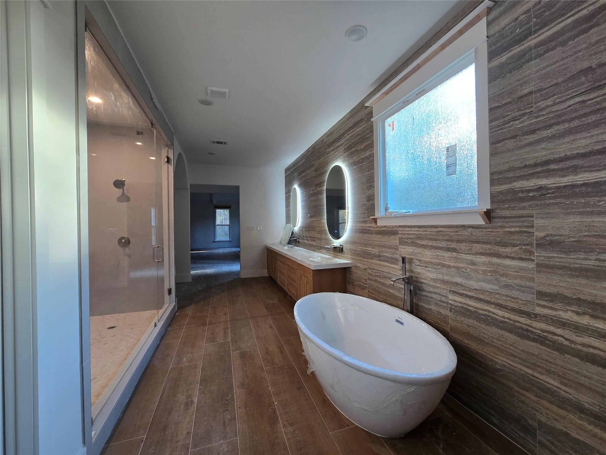 Montgomery, Texas, 77356, United States, 4 Bedrooms Bedrooms, ,6 BathroomsBathrooms,Residential,Active,2000191