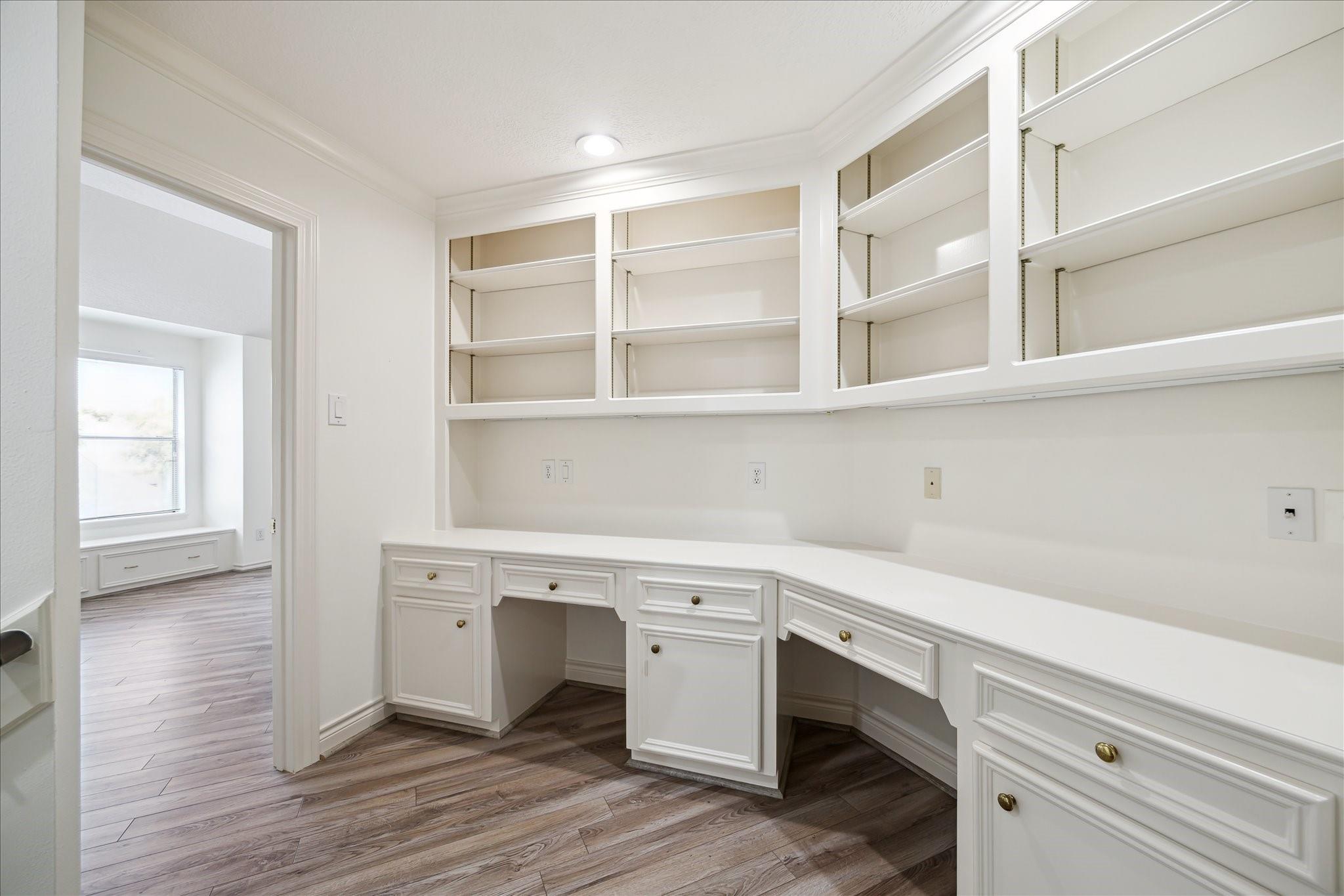 Sugar Land, Texas, 77479, United States, 4 Bedrooms Bedrooms, ,5 BathroomsBathrooms,Residential,Active,2007059