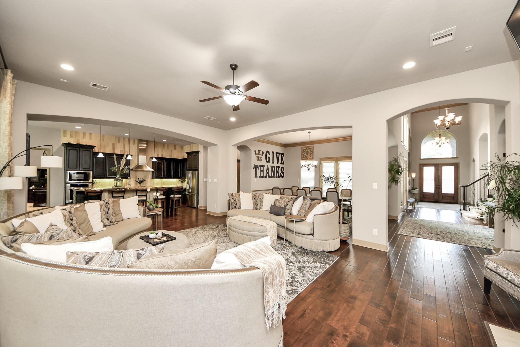 Cypress, Texas, 77429, United States, 5 Bedrooms Bedrooms, ,7 BathroomsBathrooms,Residential,Active,1889491