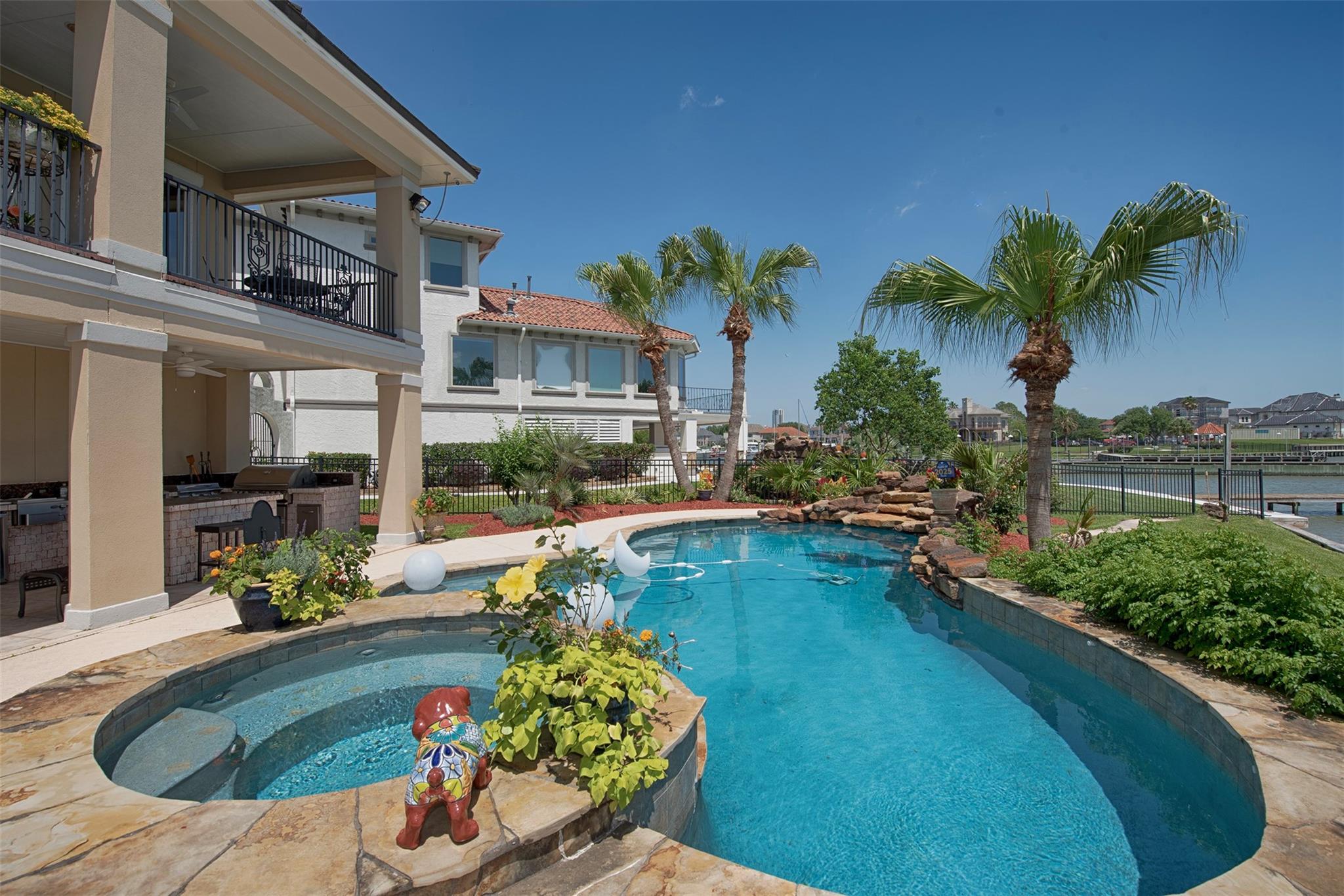 League City, Texas, 77565, United States, 3 Bedrooms Bedrooms, ,4 BathroomsBathrooms,Residential,Active,1843467