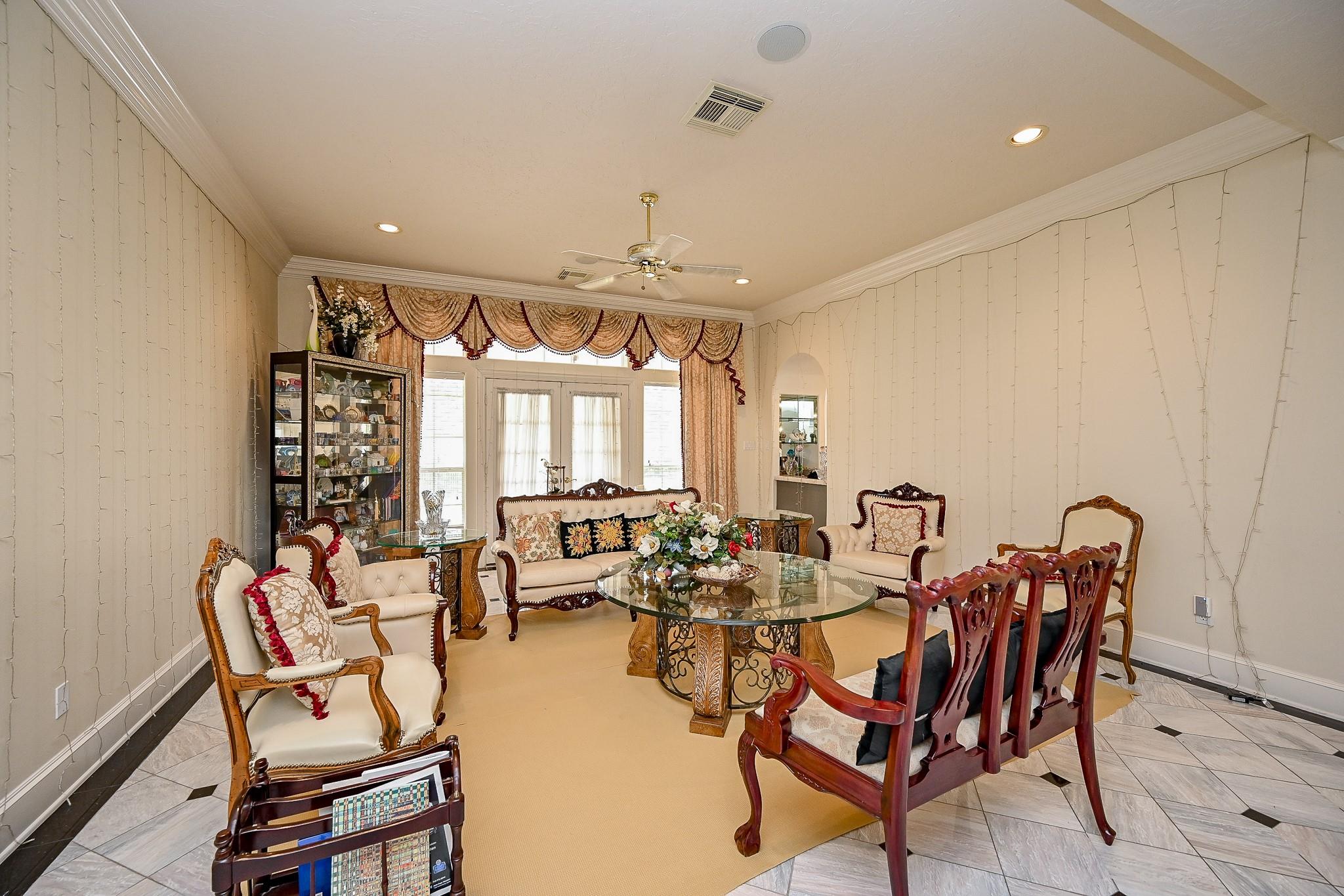 Houston, Texas, 77077, United States, 5 Bedrooms Bedrooms, ,5 BathroomsBathrooms,Residential,Active,1945837