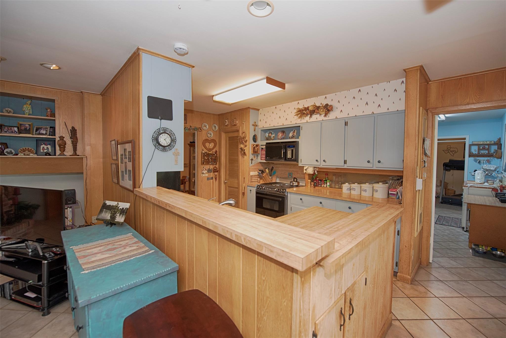 Taylor Lake Village, Texas, 77586, United States, 3 Bedrooms Bedrooms, ,3 BathroomsBathrooms,Residential,Active,1953995