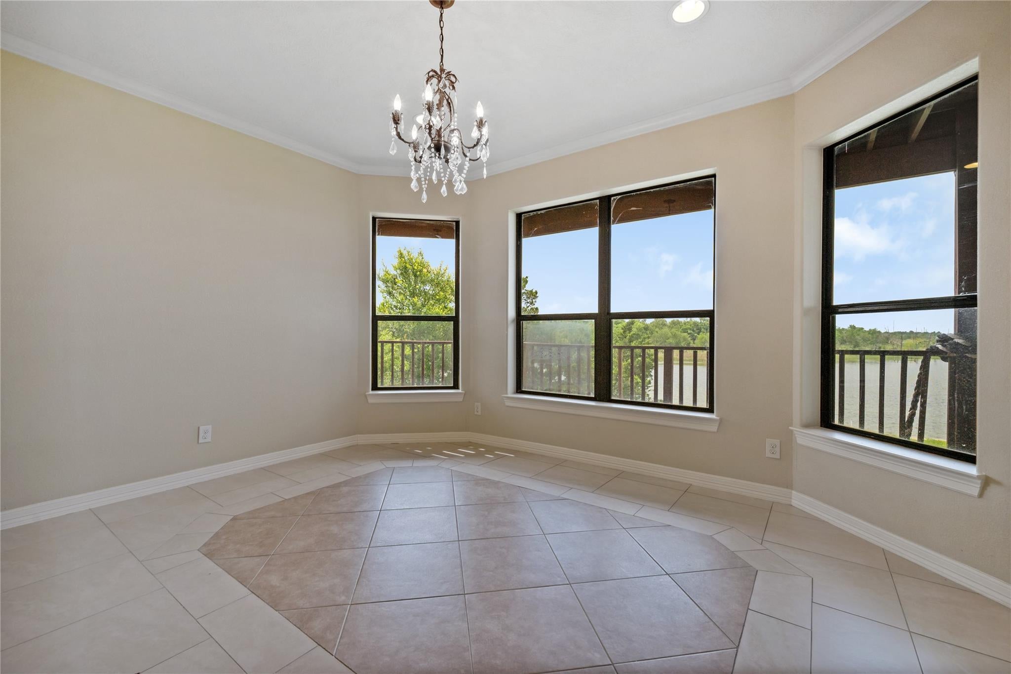 Baytown, Texas, 77520, United States, 3 Bedrooms Bedrooms, ,3 BathroomsBathrooms,Residential,Active,1824556