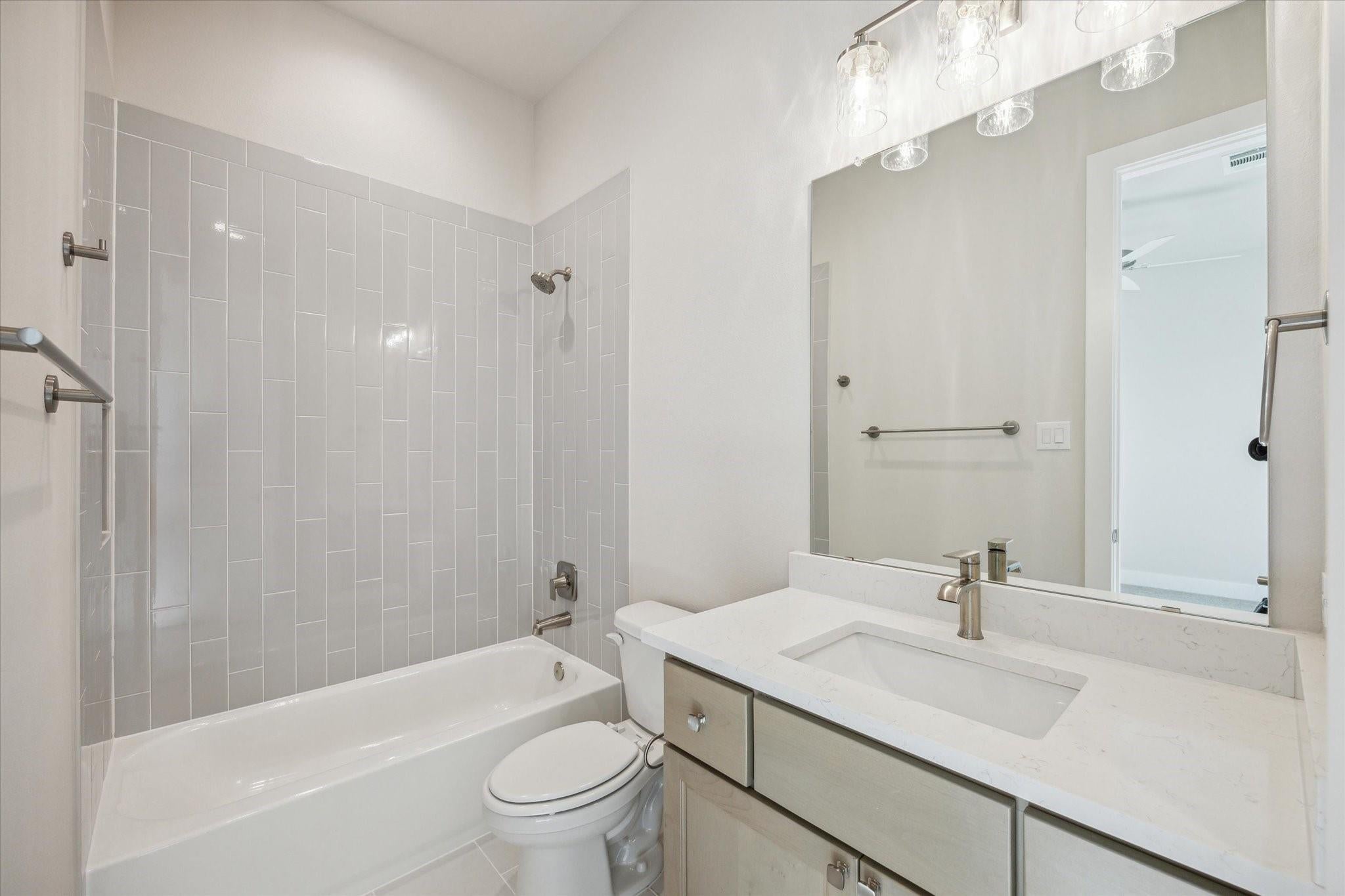 Conroe, Texas, 77304, United States, 4 Bedrooms Bedrooms, ,5 BathroomsBathrooms,Residential,Active,1993621