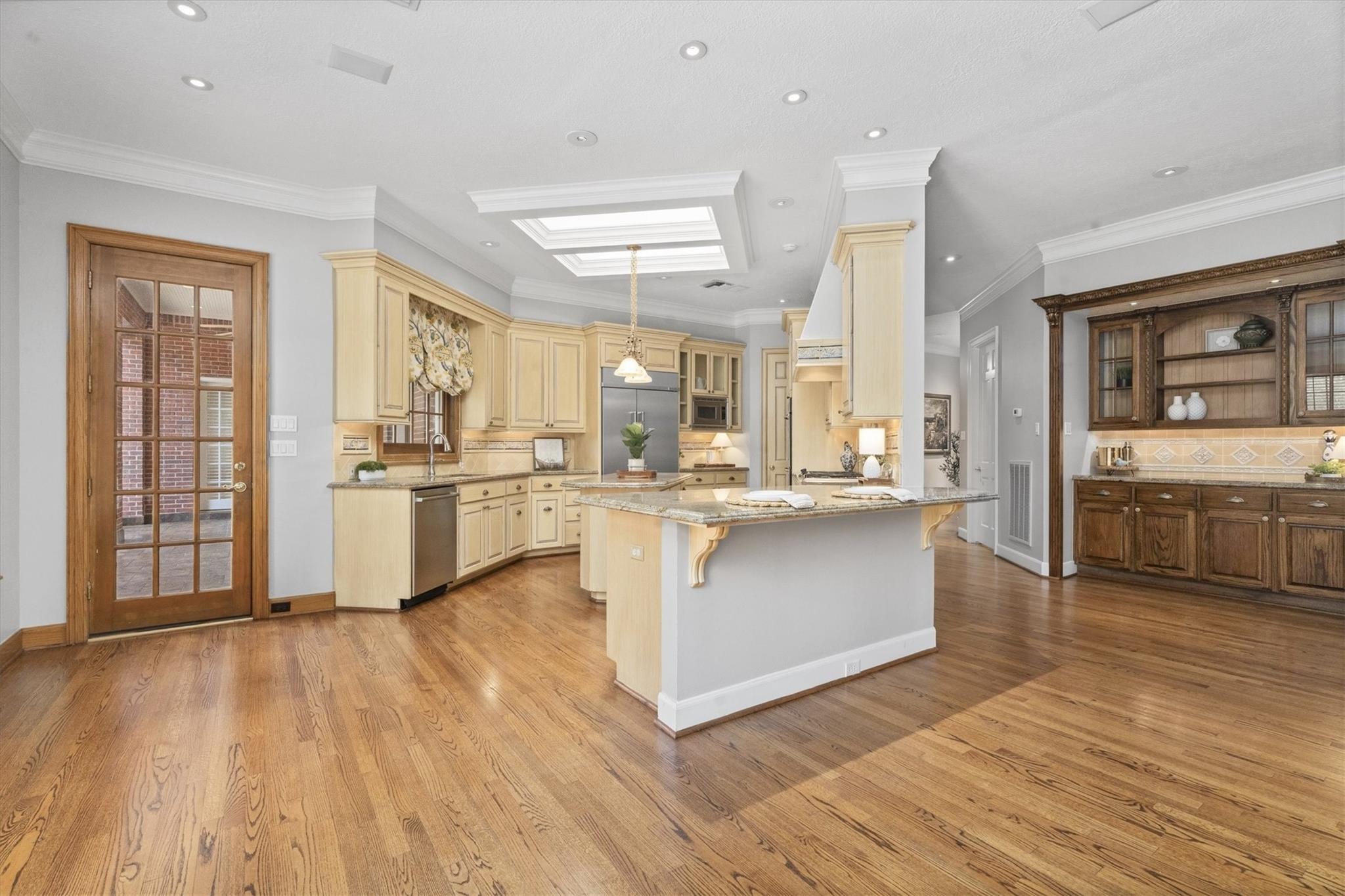 Tomball, Texas, 77377, United States, 4 Bedrooms Bedrooms, ,4 BathroomsBathrooms,Residential,Active,2015478