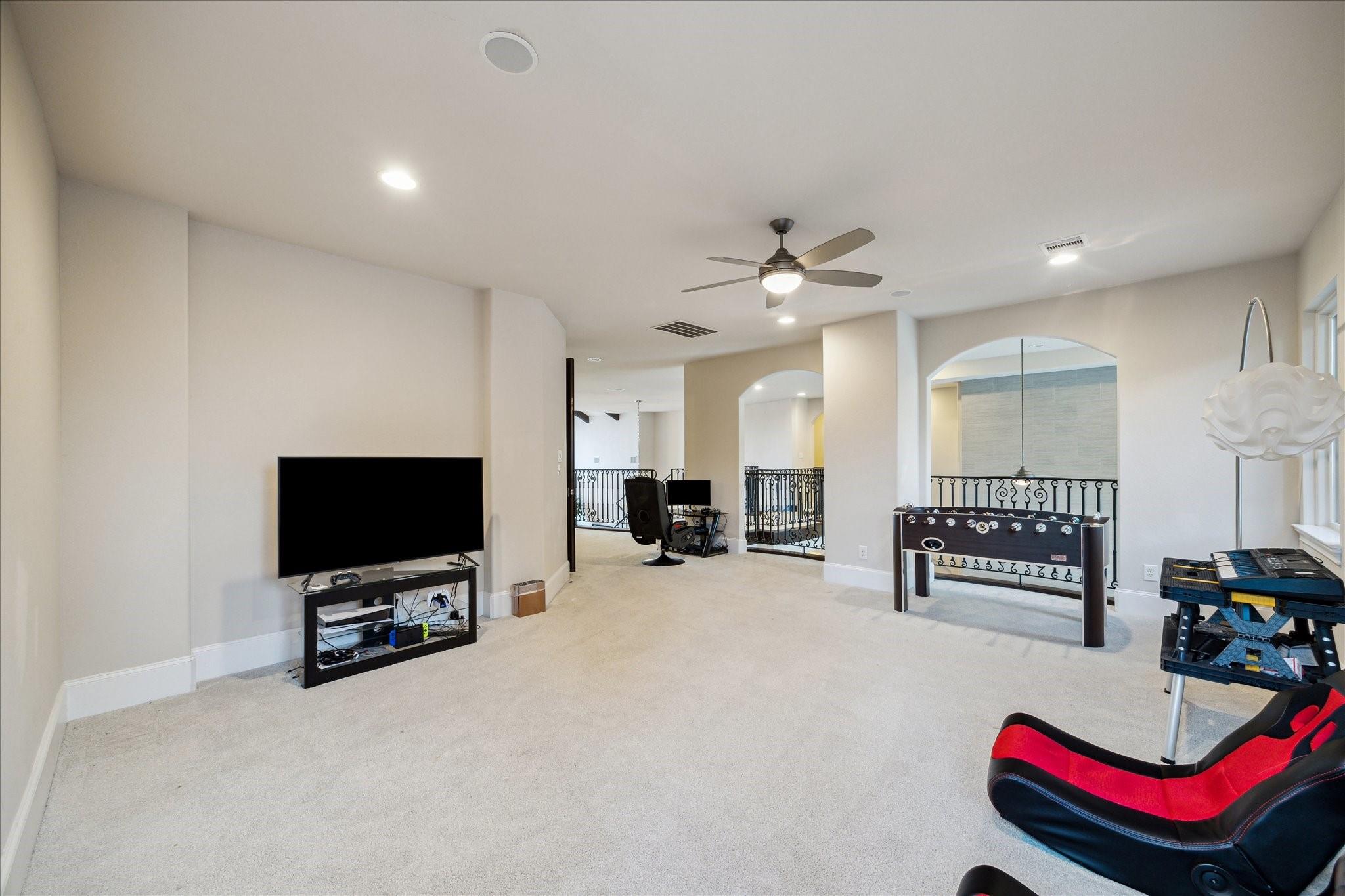 Sugar Land, Texas, 77479, United States, 5 Bedrooms Bedrooms, ,6 BathroomsBathrooms,Residential,Active,1952042