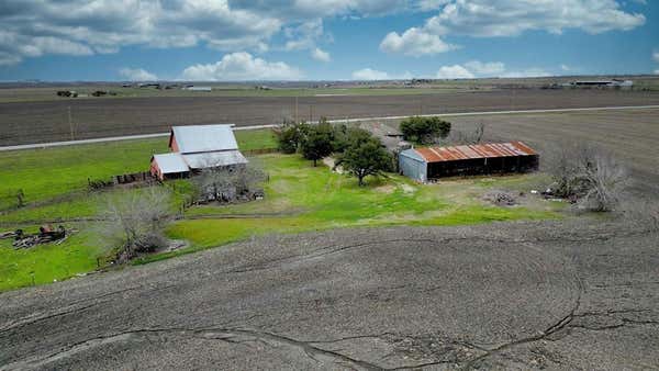 12217 PFLUGER BERKMAN RD, COUPLAND, TX 78615, photo 5 of 10