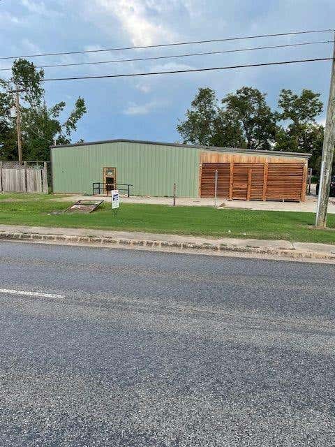 2322 N RICHMOND RD, WHARTON, TX 77488, photo 1 of 18