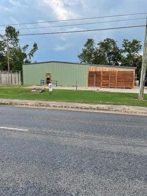 2322 N RICHMOND RD, WHARTON, TX 77488 - Image 1