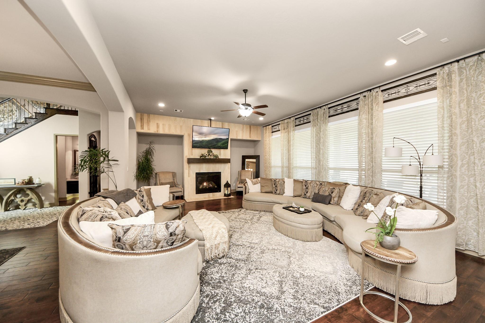 Cypress, Texas, 77429, United States, 5 Bedrooms Bedrooms, ,7 BathroomsBathrooms,Residential,Active,1889491