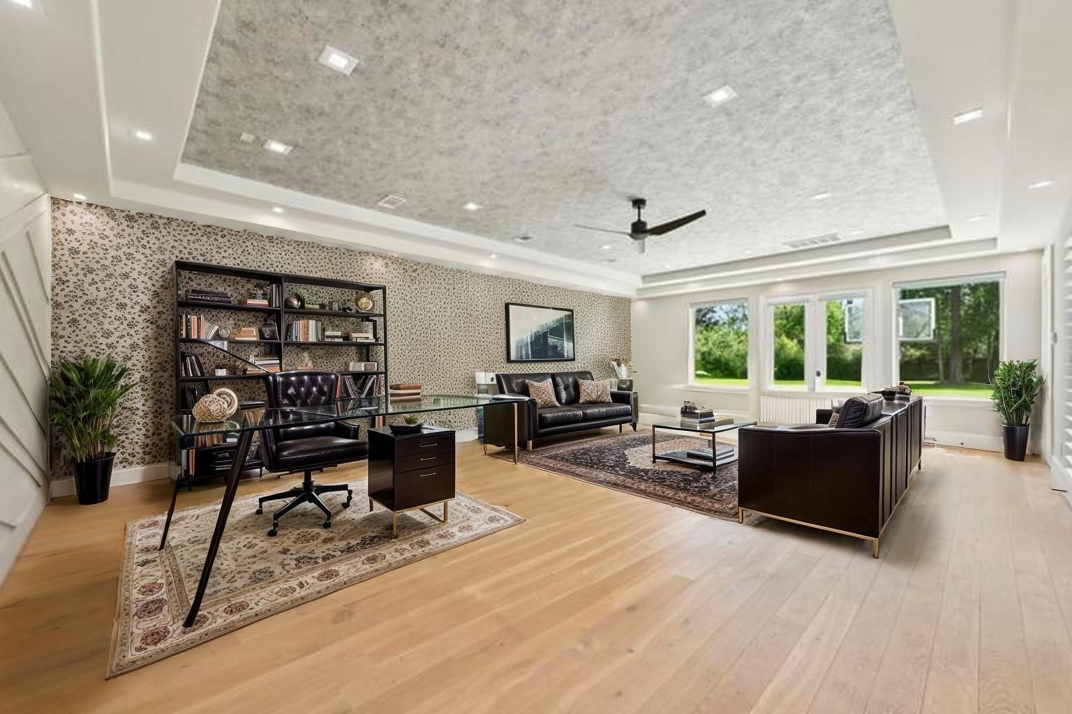 Richmond, Texas, 77406, United States, 11 Bedrooms Bedrooms, ,15 BathroomsBathrooms,Residential,Active,1914837