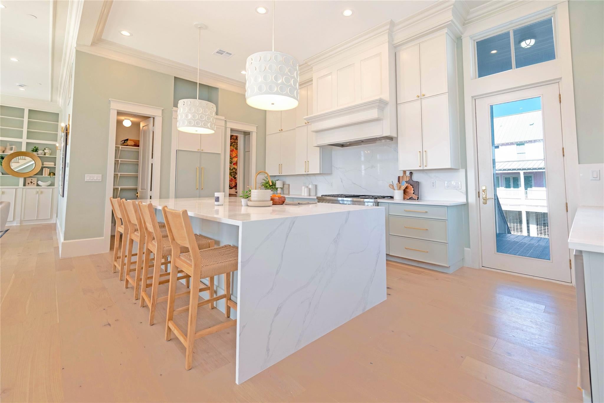 Galveston, Texas, 77554, United States, 6 Bedrooms Bedrooms, ,6 BathroomsBathrooms,Residential,Active,2014924