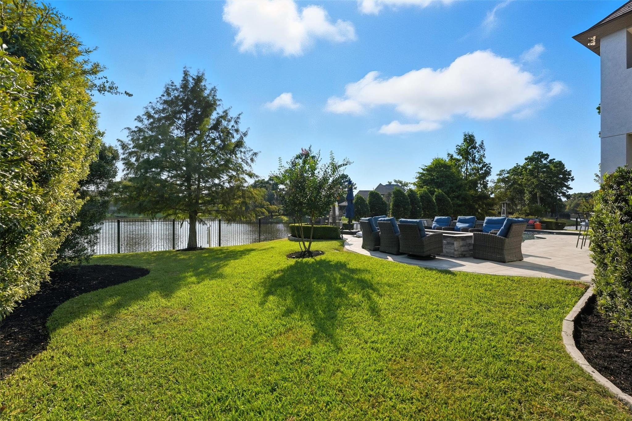 Spring, Texas, 77389, United States, 5 Bedrooms Bedrooms, ,5 BathroomsBathrooms,Residential,Active,1954014