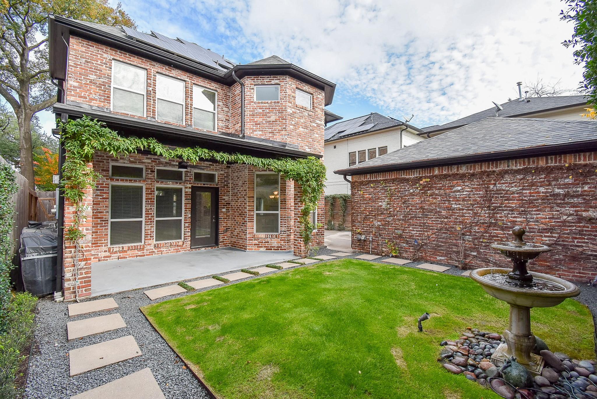 Houston, Texas, 77098, United States, 4 Bedrooms Bedrooms, ,4 BathroomsBathrooms,Residential,Pending,2007219