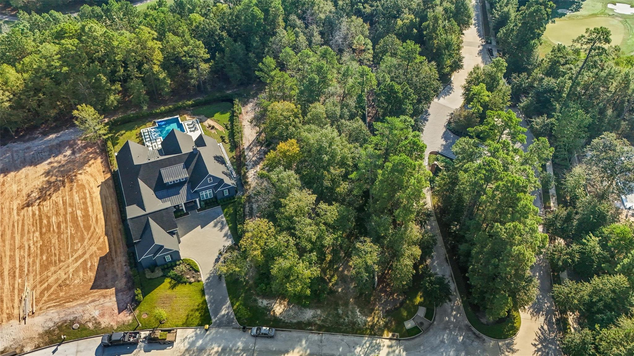 Montgomery, Texas, 77316, United States, 3 Bedrooms Bedrooms, ,5 BathroomsBathrooms,Residential,Pending,1703460