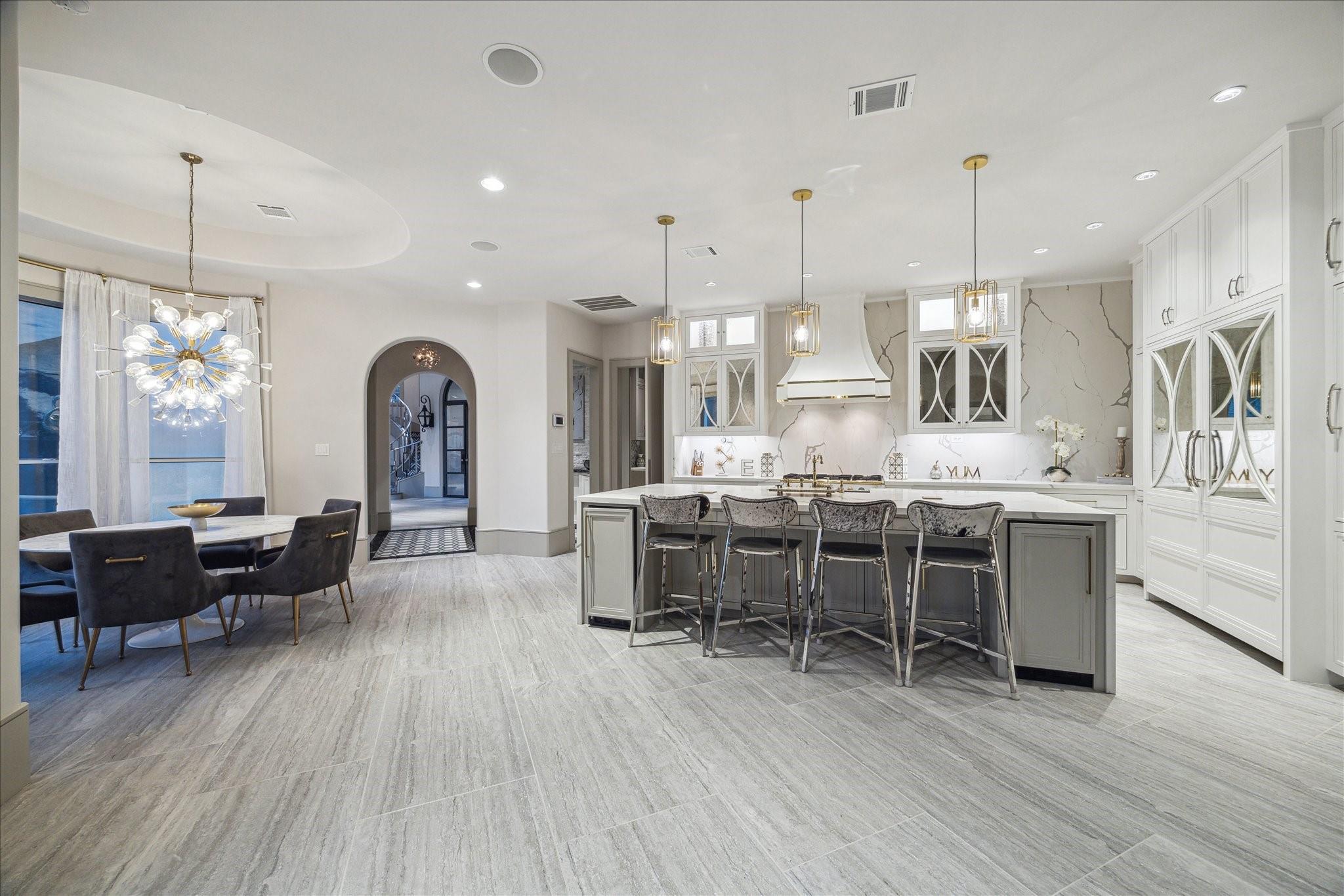 Sugar Land, Texas, 77479, United States, 6 Bedrooms Bedrooms, ,9 BathroomsBathrooms,Residential,Active,1820359