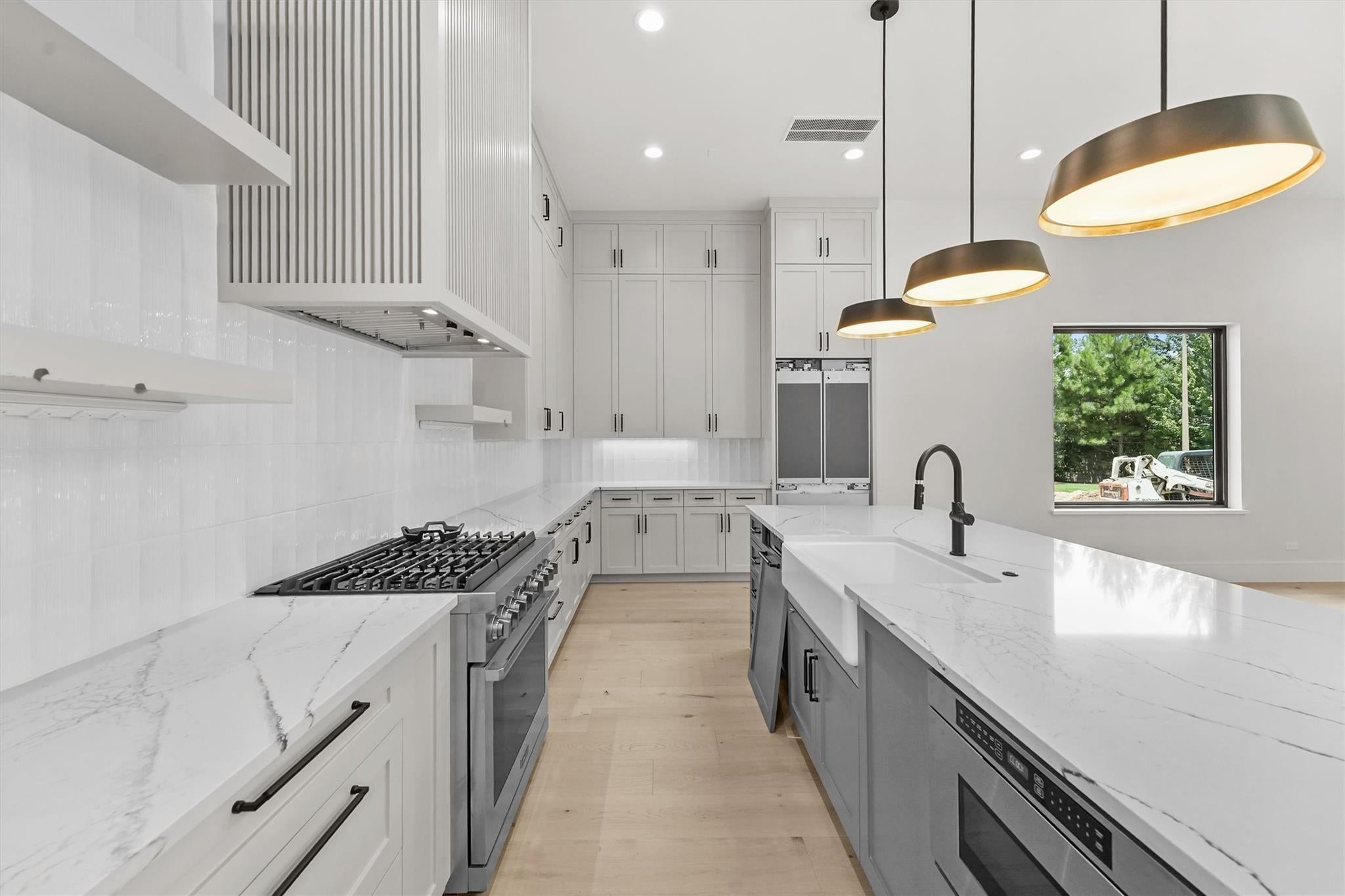 Montgomery, Texas, 77316, United States, ,Residential,Active,1704381