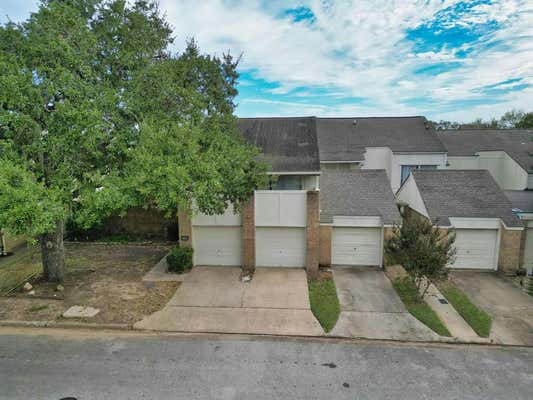 1823 VERANDA DR, WEST COLUMBIA, TX 77486 - Image 1