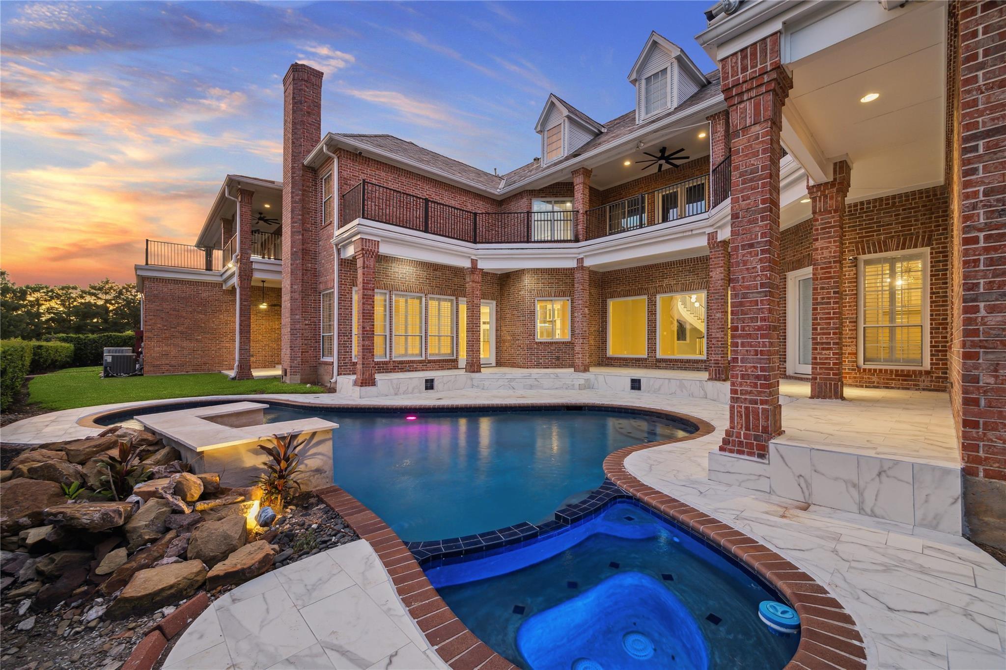 Sugar Land, Texas, 77479, United States, 6 Bedrooms Bedrooms, ,8 BathroomsBathrooms,Residential,Active,1973640