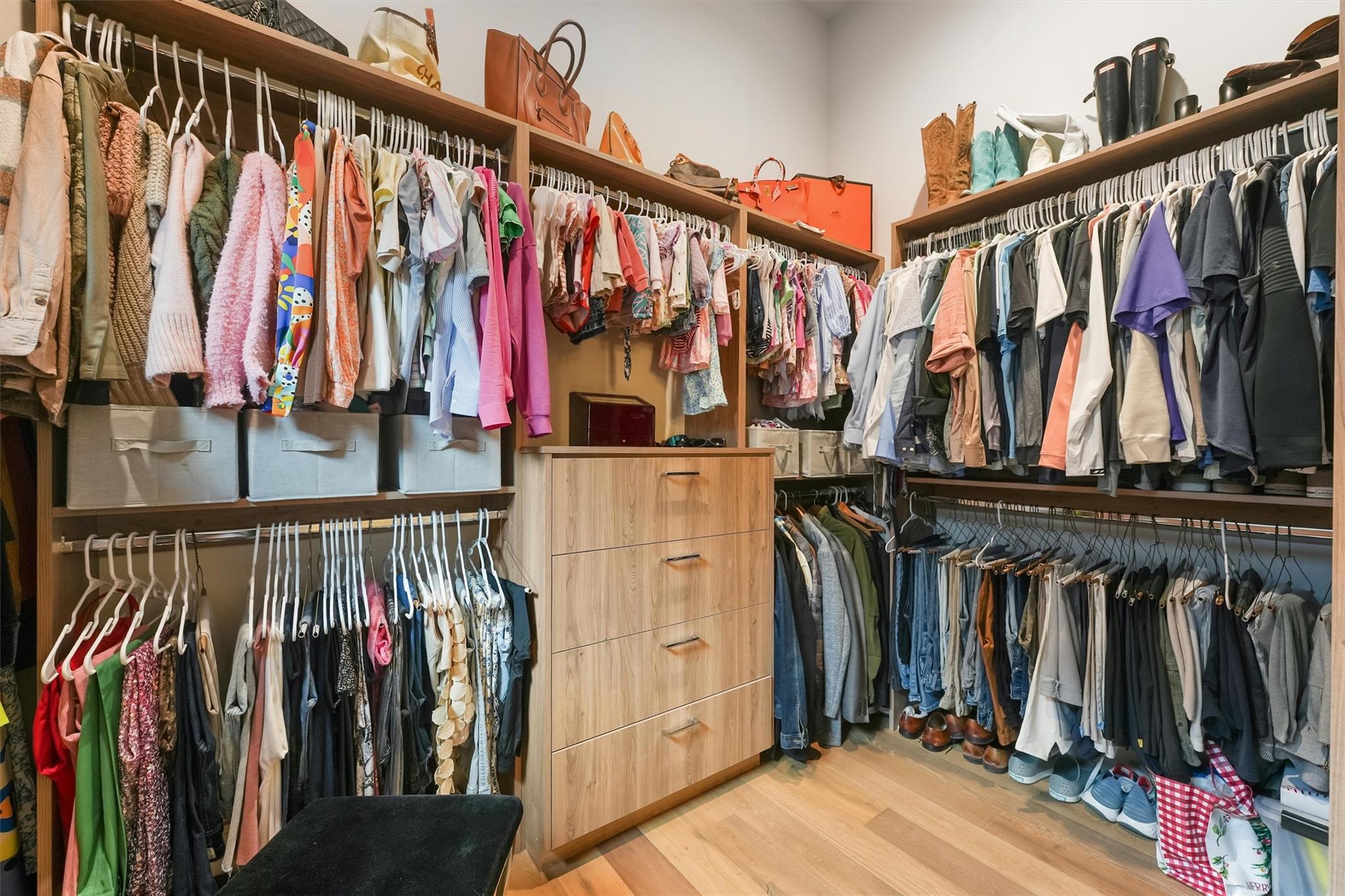 Montgomery, Texas, 77316, United States, 4 Bedrooms Bedrooms, ,6 BathroomsBathrooms,Residential,Active,1972157