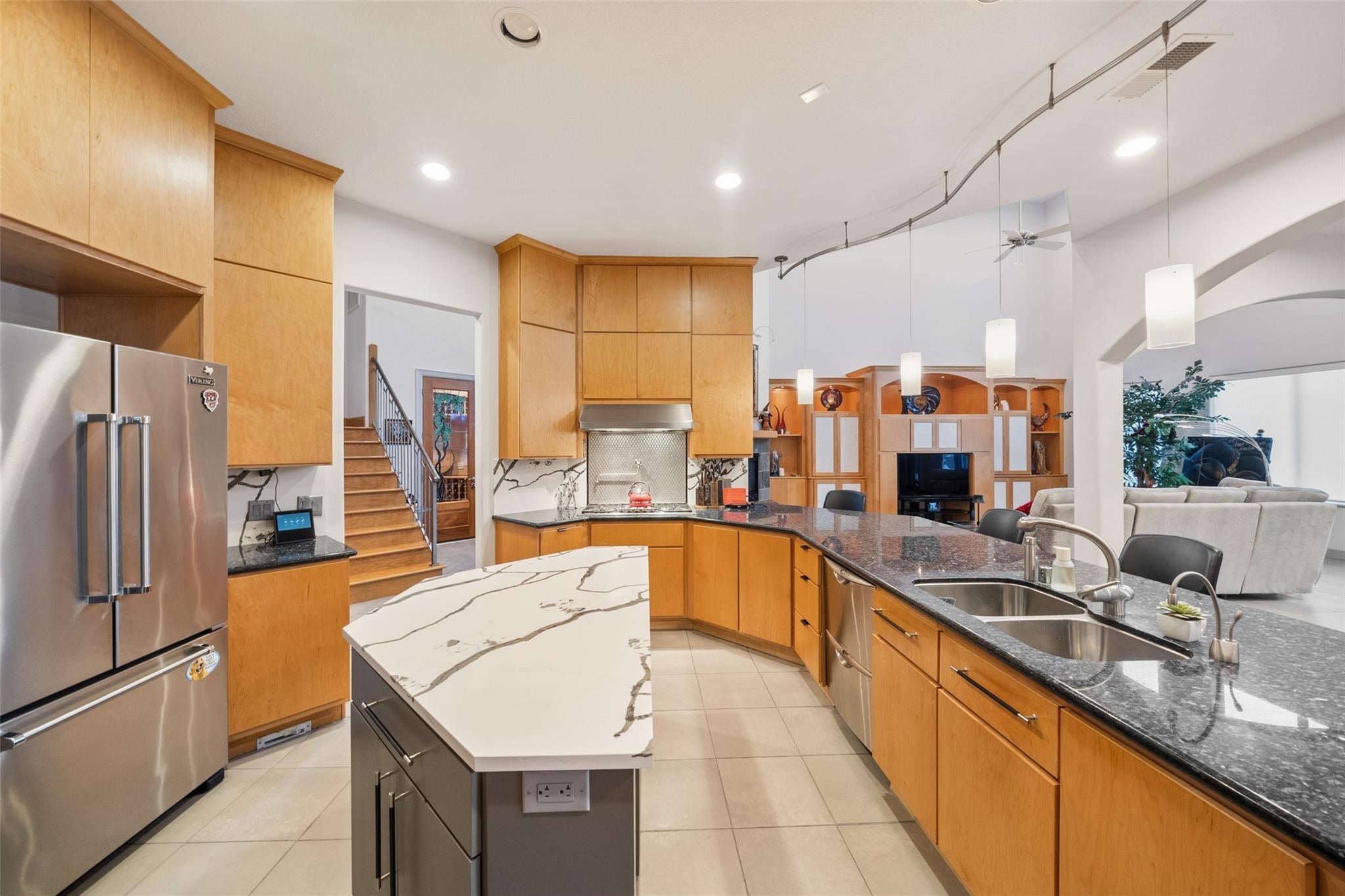 Montgomery, Texas, 77356, United States, 3 Bedrooms Bedrooms, ,4 BathroomsBathrooms,Residential,Active,1992537