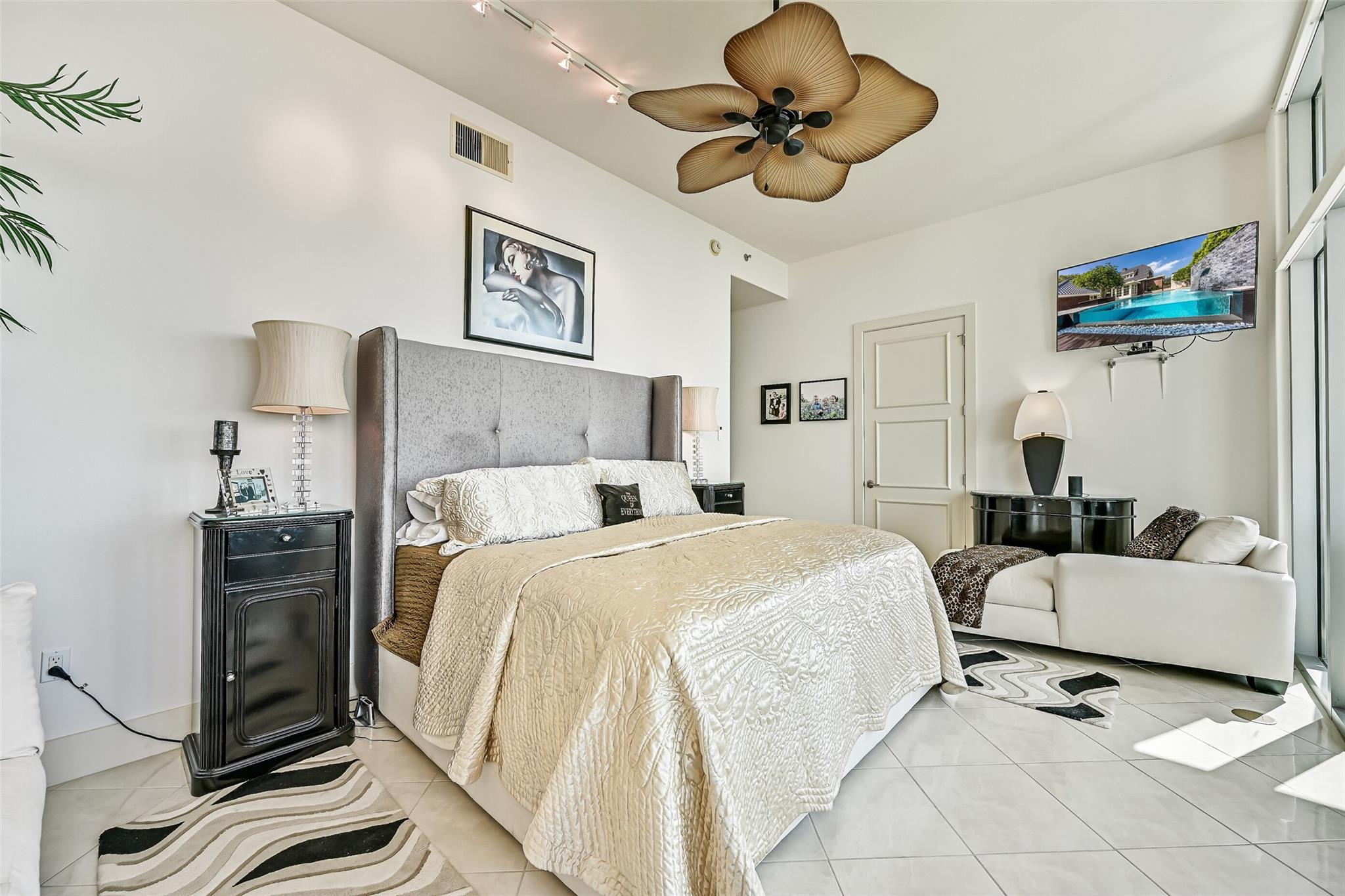 Galveston, Texas, 77550, United States, ,4 BathroomsBathrooms,Residential,Active,1867894